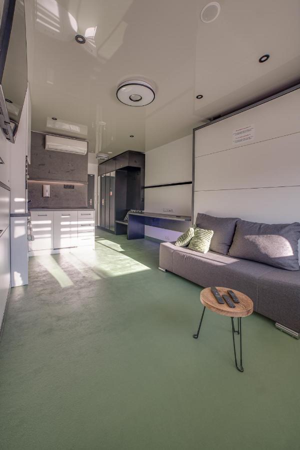 Ar Rezidencia Modern Flat